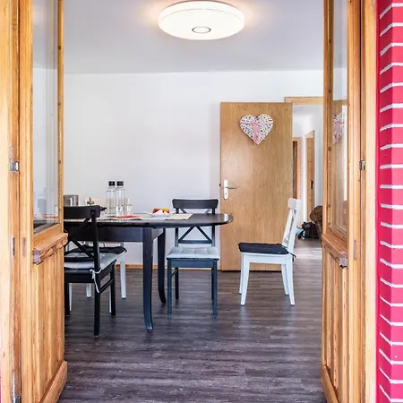 Am Elbstrom Apartman *